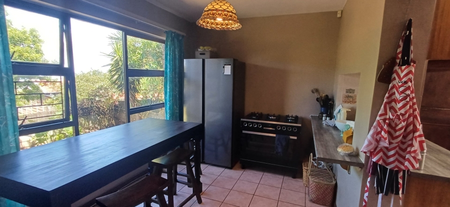 5 Bedroom Property for Sale in Dana Bay Western Cape